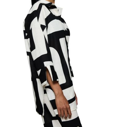 Плажна Риза Триумф Summer Wear Boyfriend Shirt  черно бяла комбинация