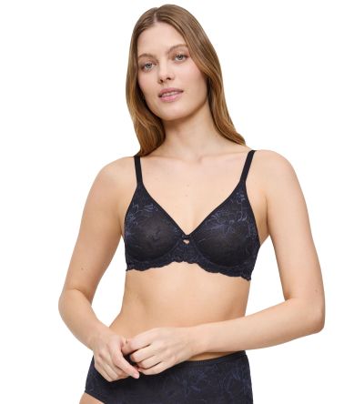 Сутиен Триумф с банел и мека чашка Amourette Charme T W 02 мастилено син