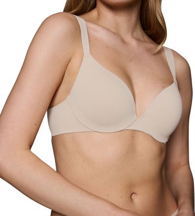 Сутиен Триумф с банел и оформена чашка Body Make Up Illusion WP светло бежево