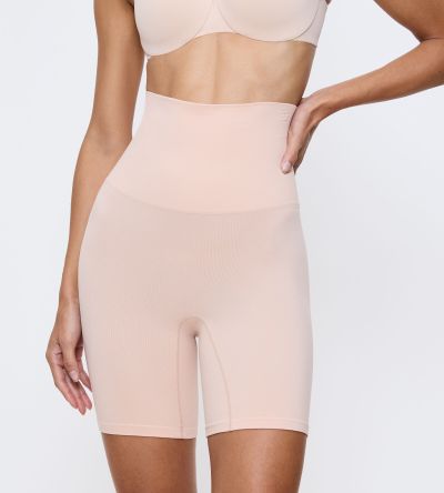 Стягащ колан Триумф с крачоли Soft Sculpt Panty L бежов