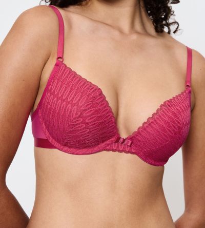 Сутиен Триумф с банел и оформена чашка с Push Up ефект Aura Spotlight  T WHU искрящо розов