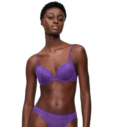 Сутиен Триумф с банел и оформена чашка с Push Up ефект That Night in Vedas WHU лилав