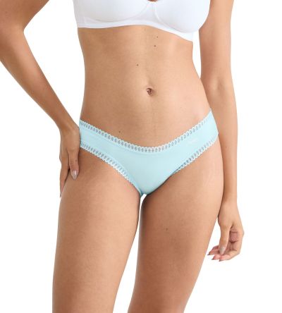 Бикини Слоги класическа кройка  с ниска талия Sloggi Go Grush Mini C3P опаковка от 3 броя