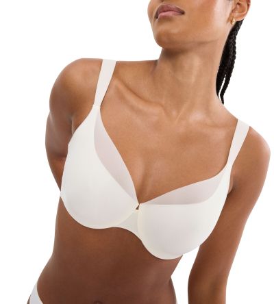 Сутиен Триумф с банел и мека чашка тип Минимайзер Body Make Up Illusion Curve IW 01 екрю